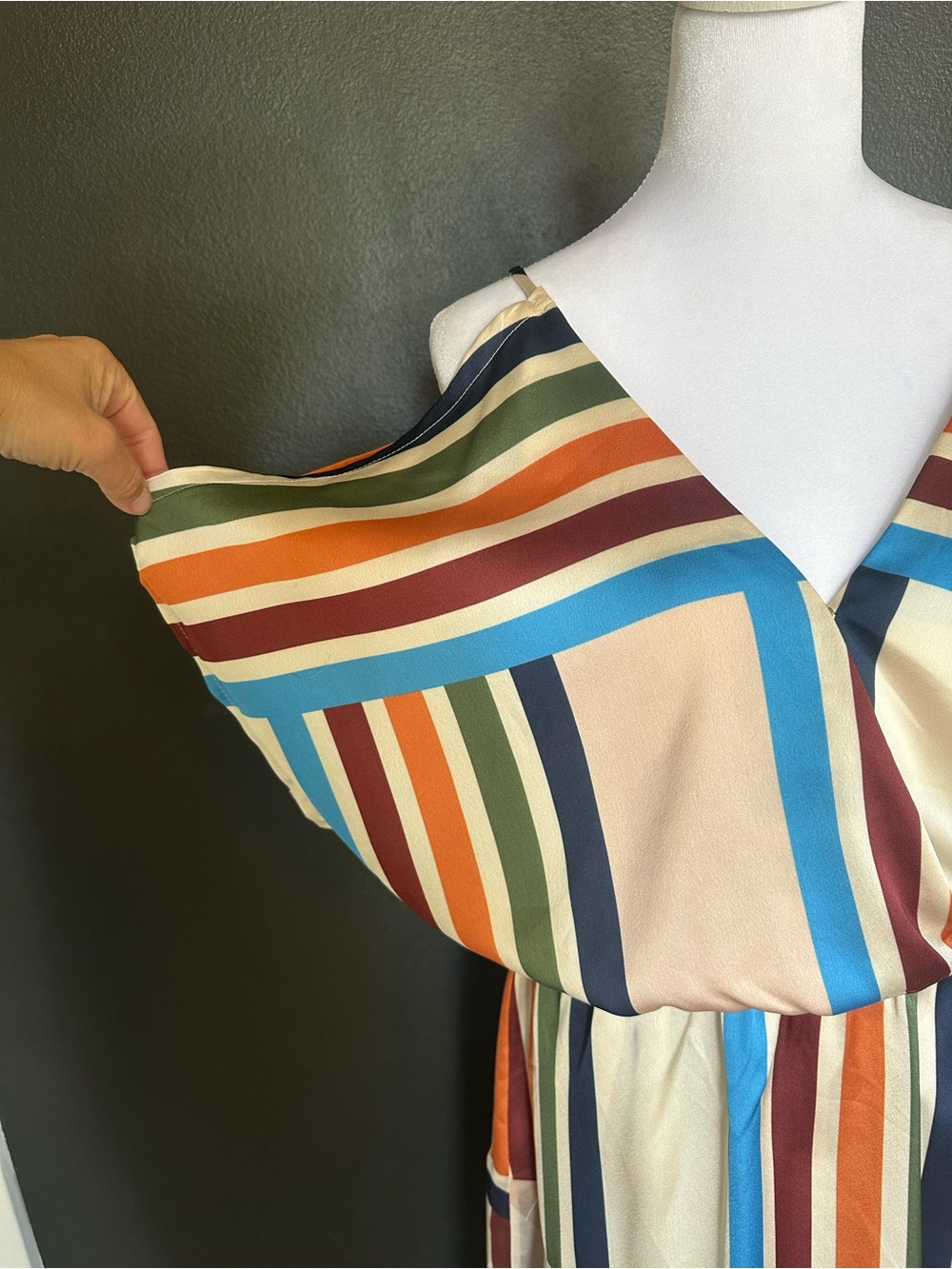 MISA Los Angeles Striped Cold Shoulder Maxi Dress Boho Resort Vacation - Picture 3 of 12